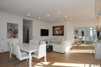 Cannes Rentals, rental apartments and houses in Cannes, France, copyrights John and John Real Estate, picture Ref 023-25