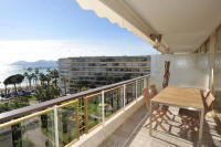 Cannes Rentals, rental apartments and houses in Cannes, France, copyrights John and John Real Estate, picture Ref 058-12