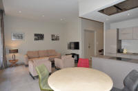 Cannes Rentals, rental apartments and houses in Cannes, France, copyrights John and John Real Estate, picture Ref 070-02