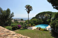 Cannes Rentals, rental apartments and houses in Cannes, France, copyrights John and John Real Estate, picture Ref 091-22
