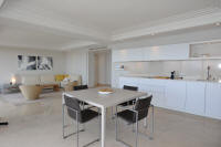 Cannes Rentals, rental apartments and houses in Cannes, France, copyrights John and John Real Estate, picture Ref 097-13