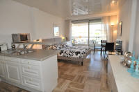 Cannes Rentals, rental apartments and houses in Cannes, France, copyrights John and John Real Estate, picture Ref 134-09