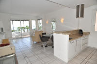 Cannes Rentals, rental apartments and houses in Cannes, France, copyrights John and John Real Estate, picture Ref 142-03