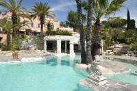 Cannes Rentals, rental apartments and houses in Cannes, France, copyrights John and John Real Estate, picture Ref 168-63