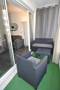 Cannes Rentals, rental apartments and houses in Cannes, France, copyrights John and John Real Estate, picture Ref 190-07