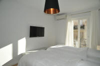 Cannes Rentals, rental apartments and houses in Cannes, France, copyrights John and John Real Estate, picture Ref 207-08