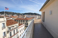 Cannes Rentals, rental apartments and houses in Cannes, France, copyrights John and John Real Estate, picture Ref 220-01