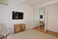 Cannes Rentals, rental apartments and houses in Cannes, France, copyrights John and John Real Estate, picture Ref 231-06