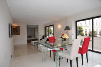 Cannes Rentals, rental apartments and houses in Cannes, France, copyrights John and John Real Estate, picture Ref 234-05