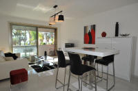 Cannes Rentals, rental apartments and houses in Cannes, France, copyrights John and John Real Estate, picture Ref 236-07