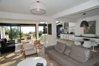 Cannes Rentals, rental apartments and houses in Cannes, France, copyrights John and John Real Estate, picture Ref 271-11