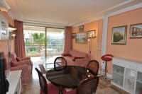 Cannes Rentals, rental apartments and houses in Cannes, France, copyrights John and John Real Estate, picture Ref 409-05