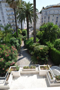 Cannes Rentals, rental apartments and houses in Cannes, France, copyrights John and John Real Estate, picture Ref 463-21
