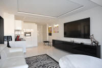 Cannes Rentals, rental apartments and houses in Cannes, France, copyrights John and John Real Estate, picture Ref 347-05