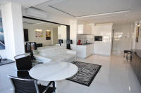 Cannes Rentals, rental apartments and houses in Cannes, France, copyrights John and John Real Estate, picture Ref 347-08